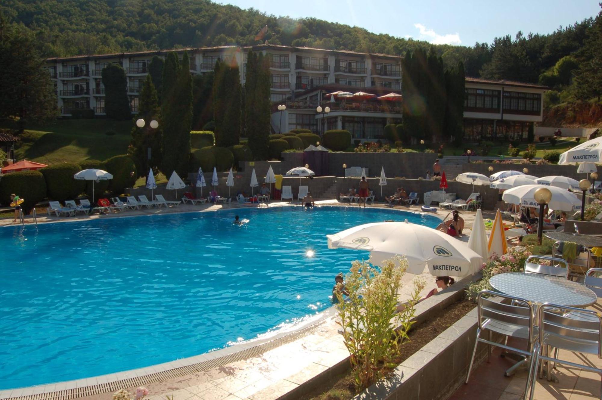 Hotel Makpetrol ستروغا المرافق الصورة